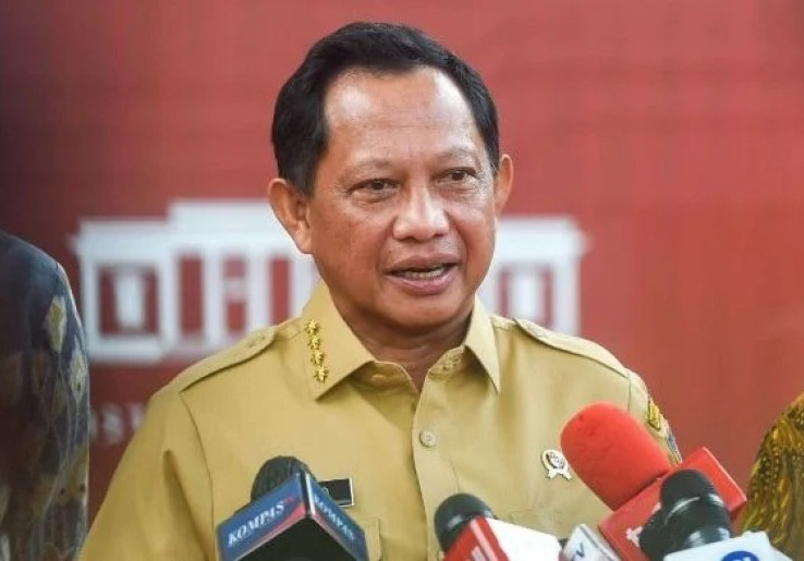 Mendagri Larang Kepala Daerah yang Wilayahnya Terjadi Demo Pergi Ke Luar Negeri