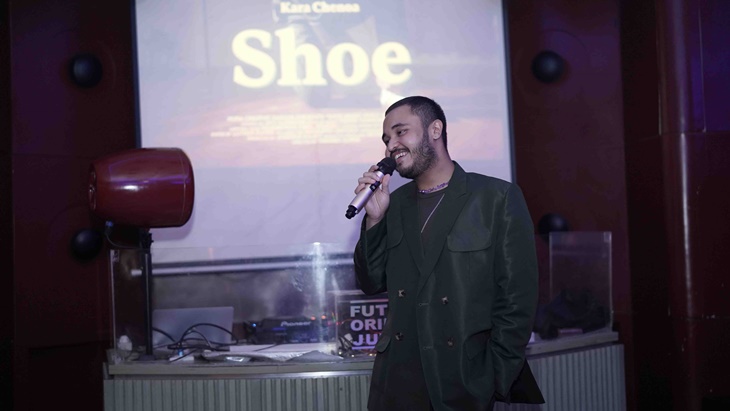 Kara Chenoa Rilis Official Music Video 'Shoe'