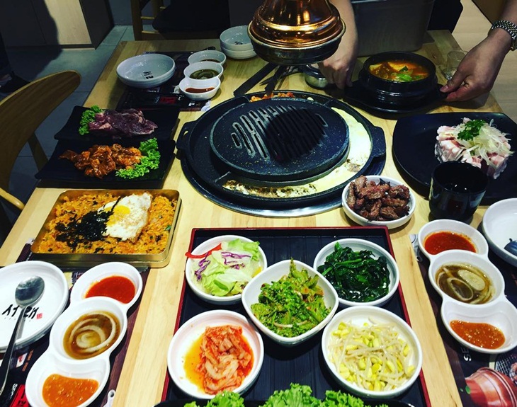 Sajian di Restoran Seorae Galmaegi. (Foto: instagram.com/by_happyvibe)