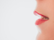 Pilih Lip Balm Tepat agar Bibir Tidak Kering