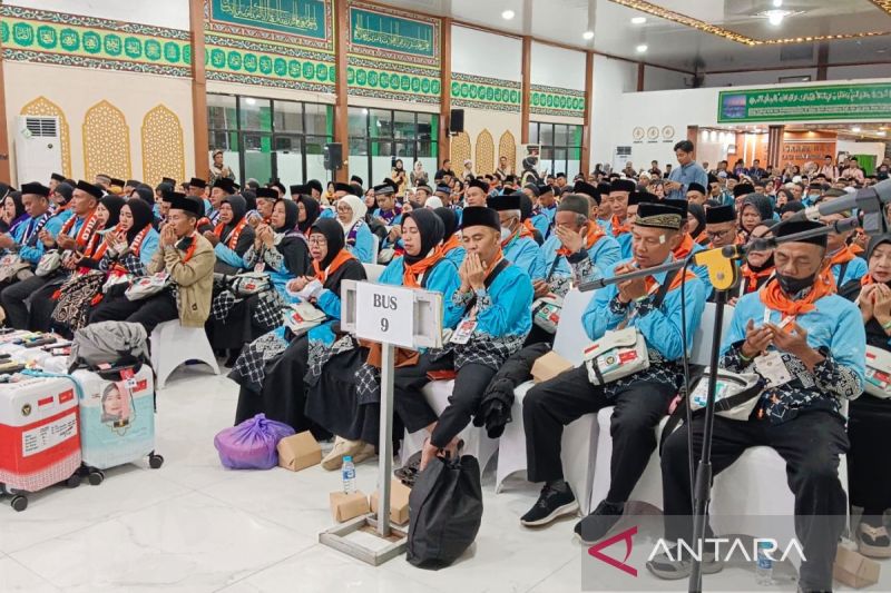 Jemaah Haji Dilarang Selfie dan Live Streaming di Masjidil Haram dan Masjid Nabawi