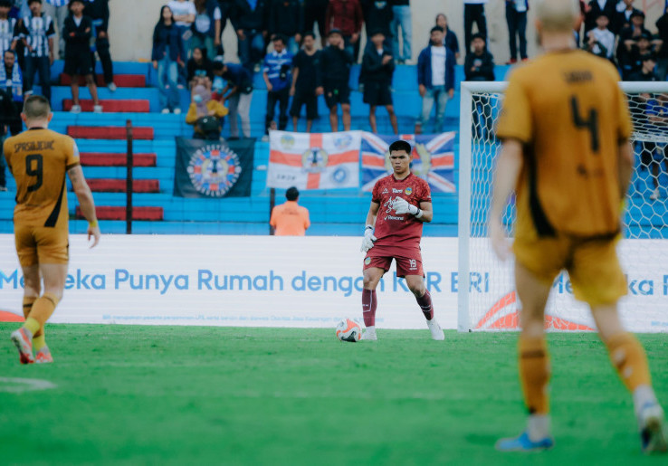 Ketangguhan Cahya Supriyadi di Bawah Mistar Gawang PSIM Akan Diuji Mantan Timnya Persija