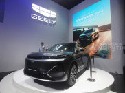Mobil SUV Hybrid Geely Starray EM-i Unjuk Gigi di Ajang Otomotif GIIAS 2025