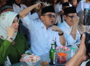 Hal Unik yang Dilakukan Paslon Maman-Jefry Sebelum Daftar ke KPU