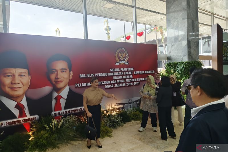 Prabowo Umumkan Kabinet Minggu (20/1) Malam, Senin (21/10) Langsung Dilantik