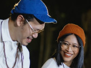Endah N Rhesa Gambarkan Perjalanan Emosional Melepaskan Seseorang dalam Lirik Lagu 'Merelakanmu'