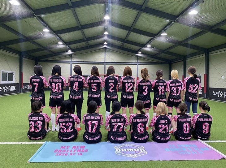 Klub Sepakbola Girlband K-pop 'FC Rumor' Curi Perhatian Warganet
