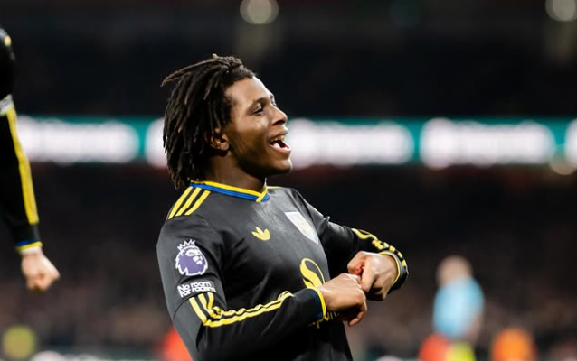 Manchester United Mulai Cemas, Patrick Dorgu Terancam Absen Lama