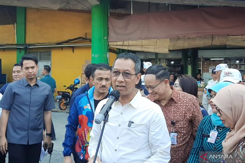 Pj Heru Sebut Pasar Pramuka Terkoneksi LRT Jakarta, Biar Akses Warga Nyaman