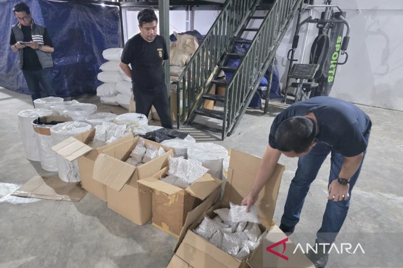Oknum Polisi Diduga Terlibat Dalam Industri Rumahan Narkotika Tablet Zenith