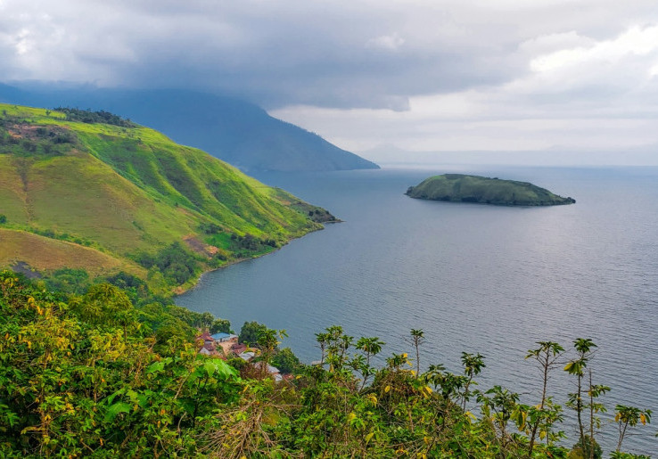 Lirik Lagu Batak 'Pulo Samosir', Gambarkan Keterikatan Emosional akan Tanah Kelahiran