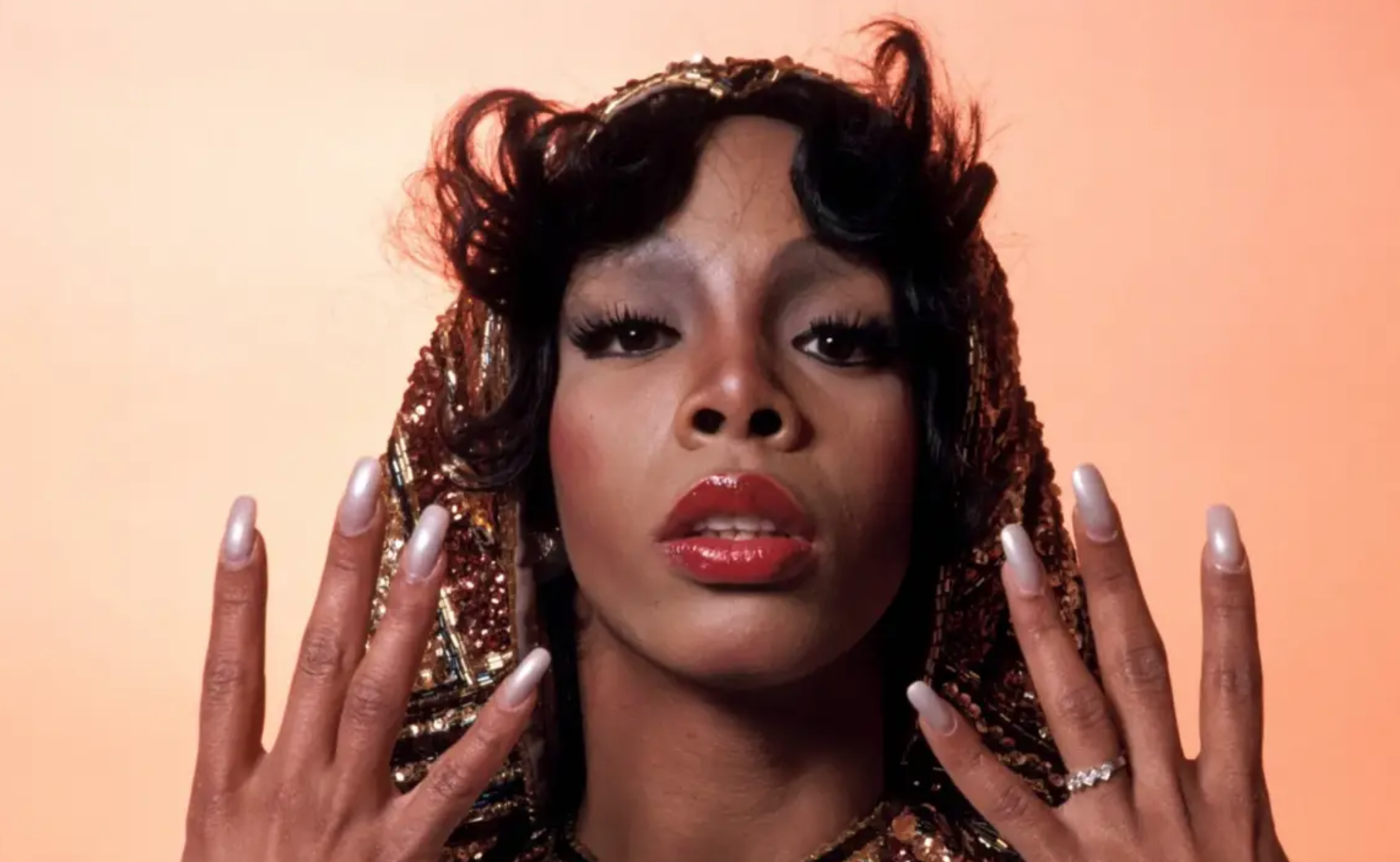 Makna Lagu 'Could It Be Magic' Donna Summer, Kisah Cinta Penuh Harapan