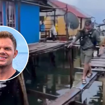 Respect! YouTuber Asal Denmark Bantu Perbaiki Jembatan yang Rusak di Sulawesi Tenggara