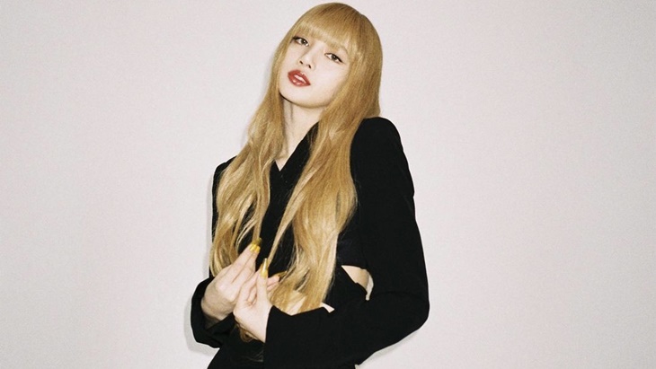 Segera, Album Debut Solo Lisa 'BLACKPINK'