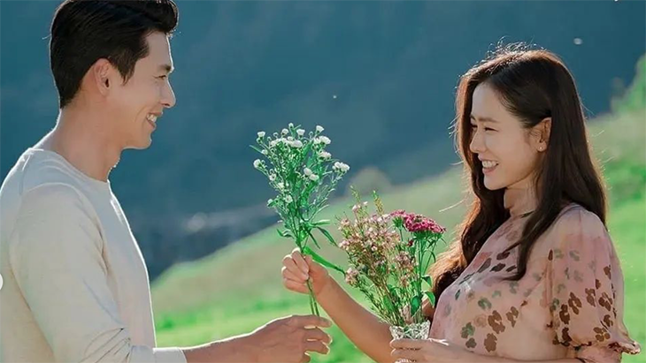 Hyun Bin dan Son Ye-jin Menikah Maret