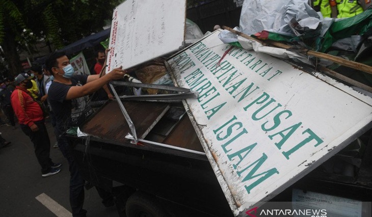 Polisi Perlu Periksa Rizieq Shihab Terkait Dugaan Anggota FPI Terlibat Jaringan ISIS