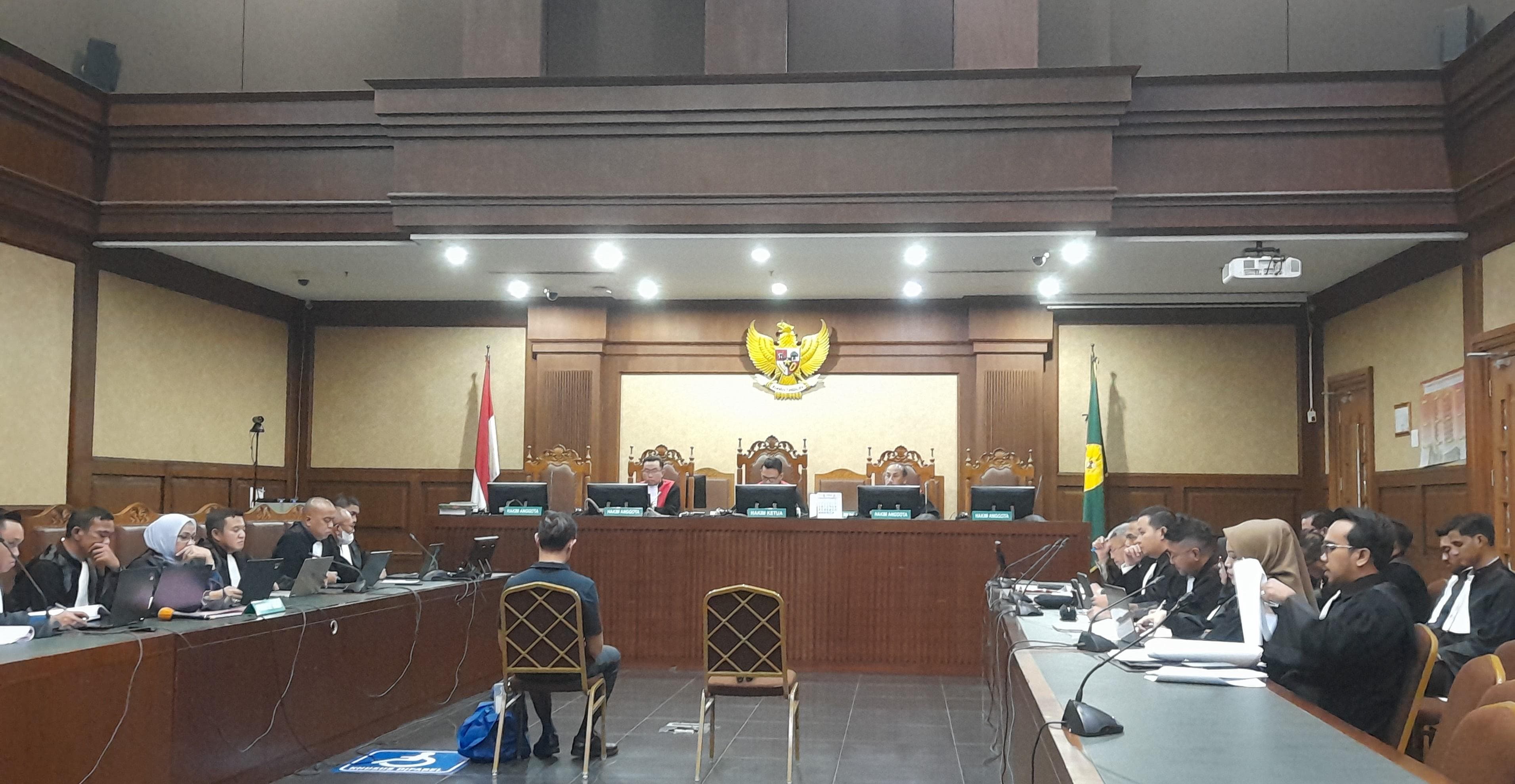 Tom Lembong Didakwa Rugikan Negara Rp 578 Miliar, Perkaya 10 Perusahaan Yang Kerja Sama Dengan INKOPPOL dan PT PPI