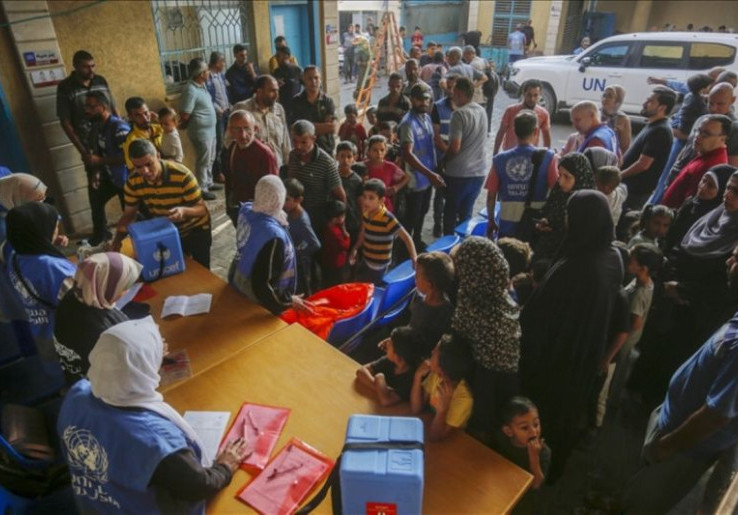 WHO Sukses Vaksinasi Massal Polio 157 Ribu Anak Palestina di Tengah Konflik Gaza