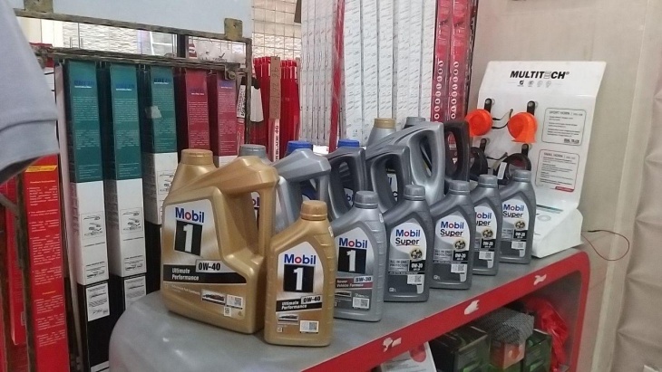 Mesin Mobil Modern Perlu Pelumas yang Tepat