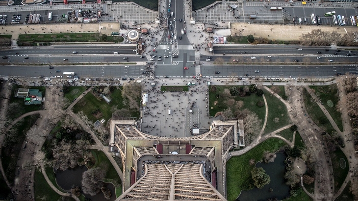 Paris terkenal dengan salah satu destinasi favorit Menara Eiffel. (Foto: Pixabay/Pexels)