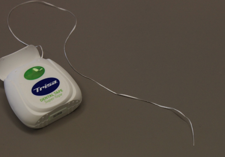  Manfaat Lain Dental Floss: Angkat Komedo