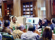 6 Jam Prabowo Kumpulkan Para Pimred di Hambalang Bahas Ini
