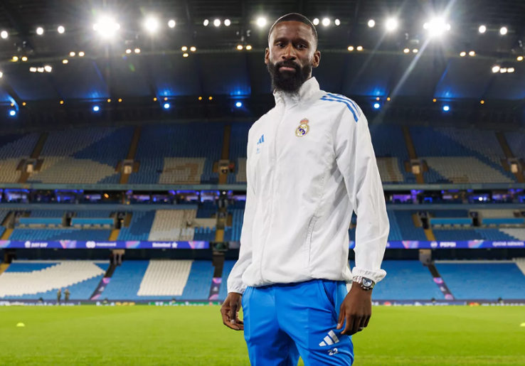 Duel 'Raksasa' di Etihad, Rudiger Siap Adu Fisik dengan Erling Haaland