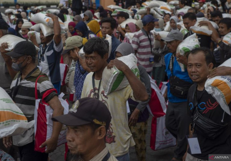 Penerima Bantuan Sosial Pemerintah Jokowi Mayoritas Coblos Prabowo - Gibran