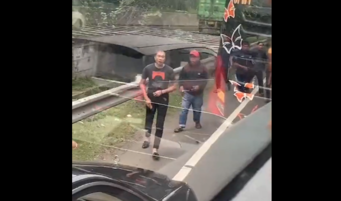 Polisi Pastikan Pengemudi Pelat RFS Todongkan Senpi di Tol Warga Sipil