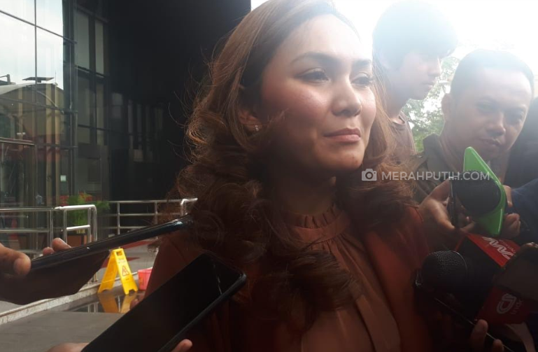 KPK Dalami Sosok Eks Direktur Pemasaran PTPN III Lewat Sekretarisnya