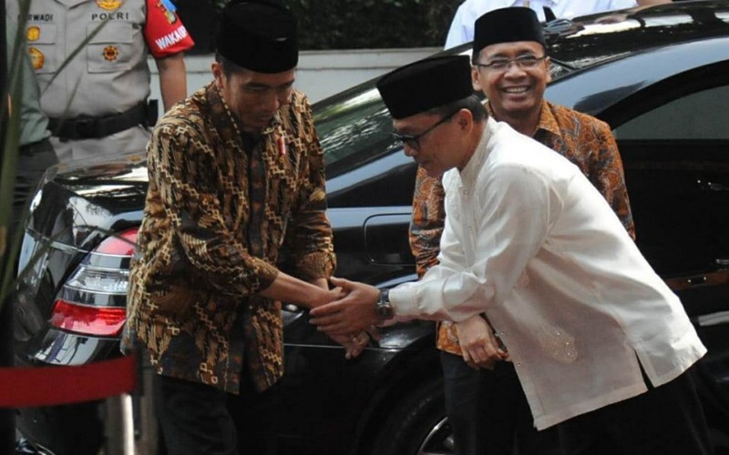 Ketua Umum PAN Zulkifli Hasan bersama Presiden Jokowi