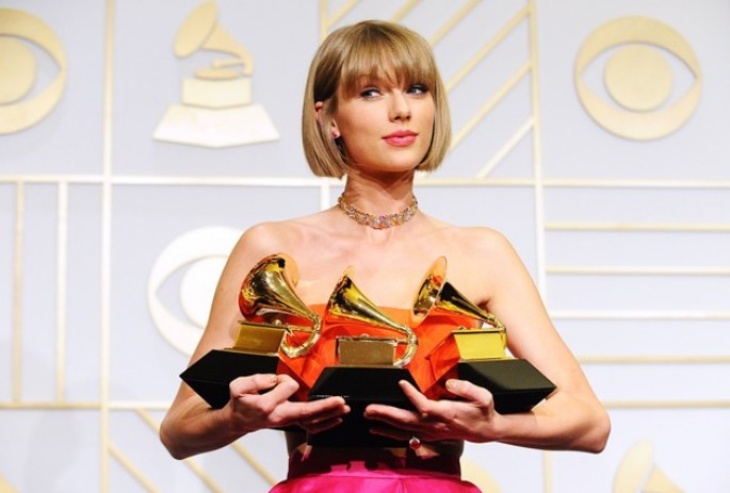 BTS, Taylor Swift, dan 20 Musisi Penampil Grammy Awards 2021