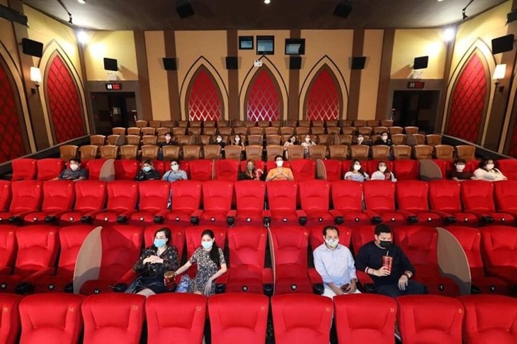 Segera Dibuka Kembali, Ini 5 Tips Aman Pergi ke Bioskop di Tengah Pandemi