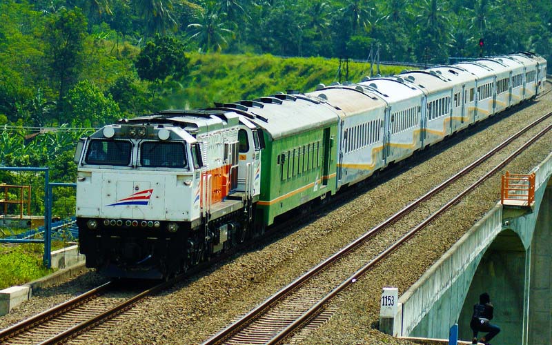 Sepekan Beroprasi, Kereta Luar Biasa Mampu Angkut Ratusan Penumpang