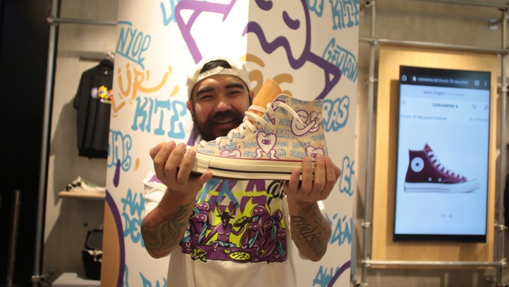Converse Berkolaborasi dengan Muralist Philip Ponk