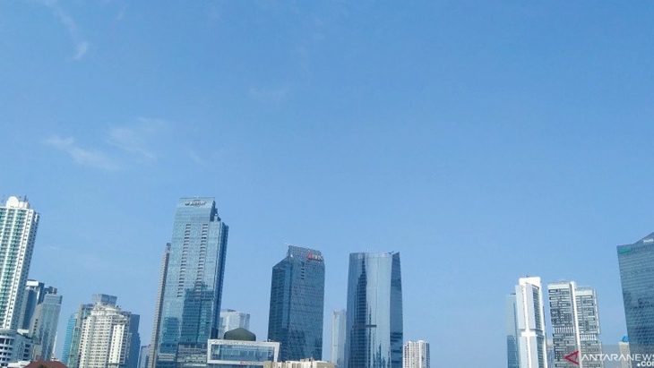 Cuaca Jakarta Senin Diprakirakan Hujan Disertai Petir