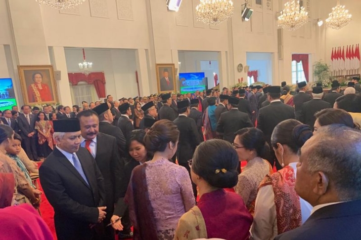 Istana Negara penuh sesak saat pelantikan para menteri (Hanni Sofia)