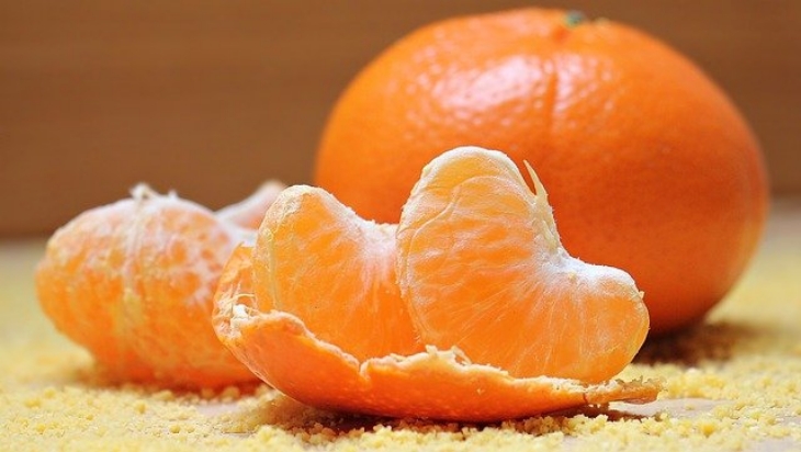 Konsumsi vitamin C. (Foto: Pixabay/pixel2013)