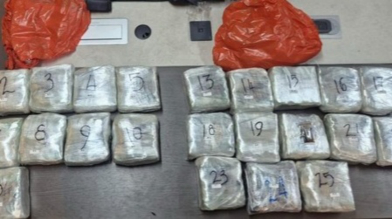 Bareskrim Gagalkan Penyelundupan 28,3 Kg Sabu Jaringan Internasional di Bengkalis