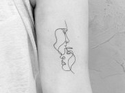 4 Inspirasi Tato Aesthetic dan Meaningful untuk para Gemini