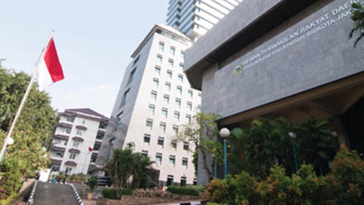 Mereka yang Dapat Pin Emas di Pelantikan DPRD DKI Jakarta