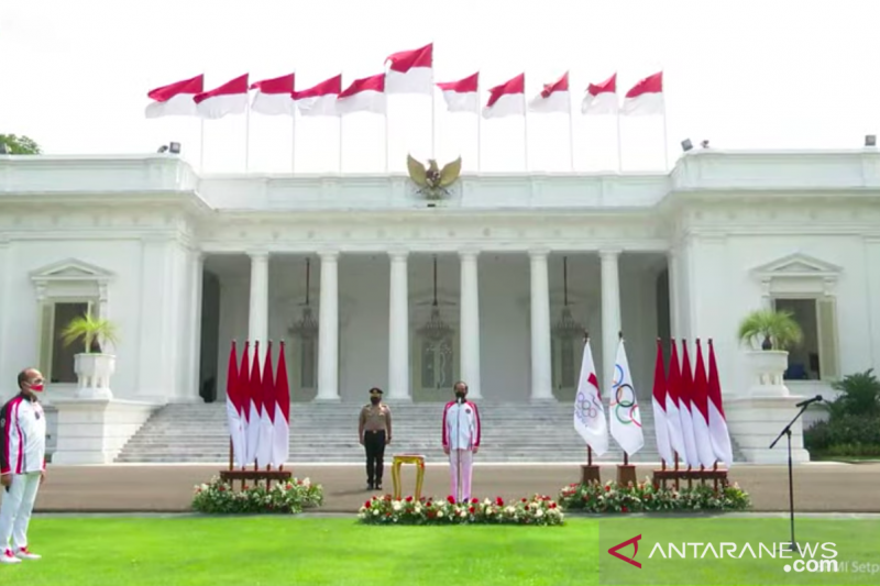 Pengukuhan Kontingen Indonesia ke Olimpiade Tokyo. (Foto: Antara)