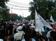 Menyoal Rohingya, Pendemo Sebut Presiden Jokowi Pengecut