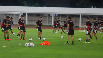 Mengintip Pemain Timnas Indonesia Latihan Jelang Lawan Bahrain di Stadion Madya GBK