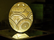 Karya Seni Telur dengan 45.800 Lubang ini Pecahkan Rekor Dunia