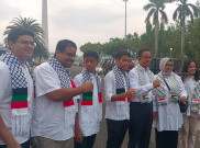 Anies dan Keluarga Hadiri Aksi Bela Palestina di Monas