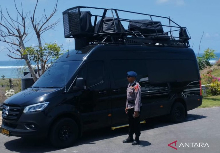 Bukit 360 Mandalika Dijaga Ketat! Brimob Siaga Tembaki Drone Liar di Atas Sirkuit