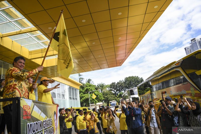 Golkar Berangkatkan 400 Pemudik Yang Dikasih Uang Rp 200 Ribu dan Sembako