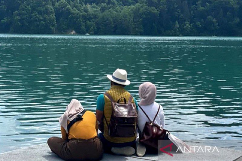 Tunjukkan Adab, Anies Tahan Berkomentar Terkait Ditemukannya Jenazah Eril