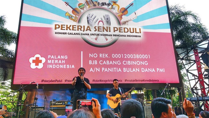 Anji dalam acara konser amal. (Instagram/@duniamanji)